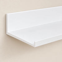 Étagère salle de bain avec rebord blanche 50 cm : détail photographique de la matière et du rebord