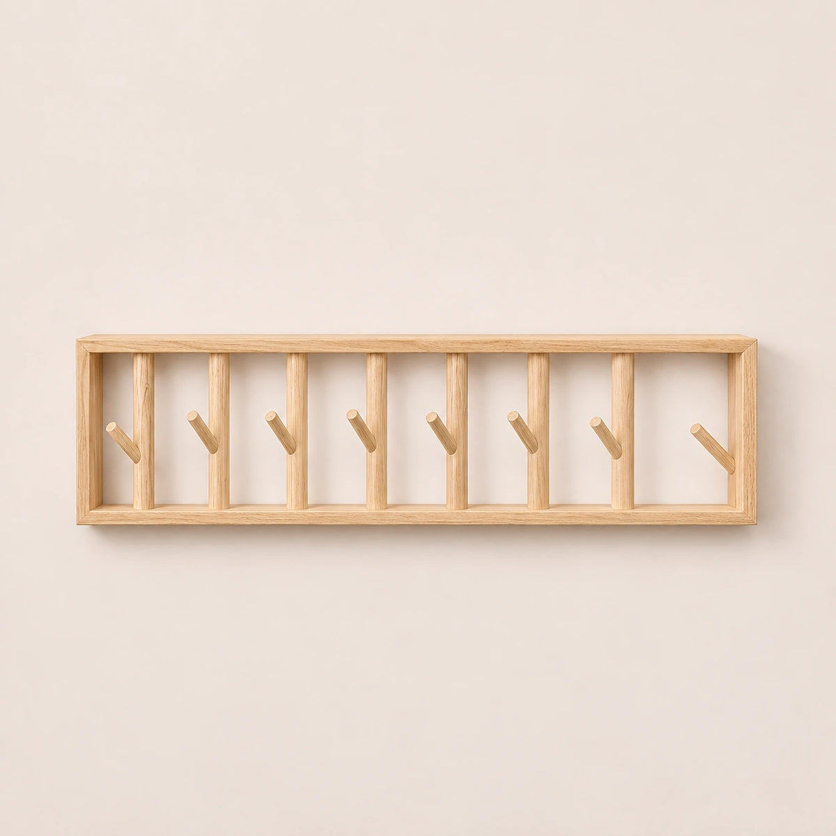 porte-manteau mural bois naturel 70 cm 7 patères – vue principale sur fond beige