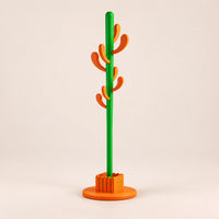 Porte-manteau cactus 145 cm orange, 8 crochets : vue complète sur fond beige