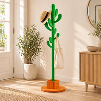 Porte-manteau cactus 145 cm vert, 8 crochets : installé dans une entrée lumineuse