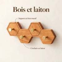 Crochet mural nid d’abeille bois clair, 4 crochets en laiton, support en bois massif et crochets en laiton