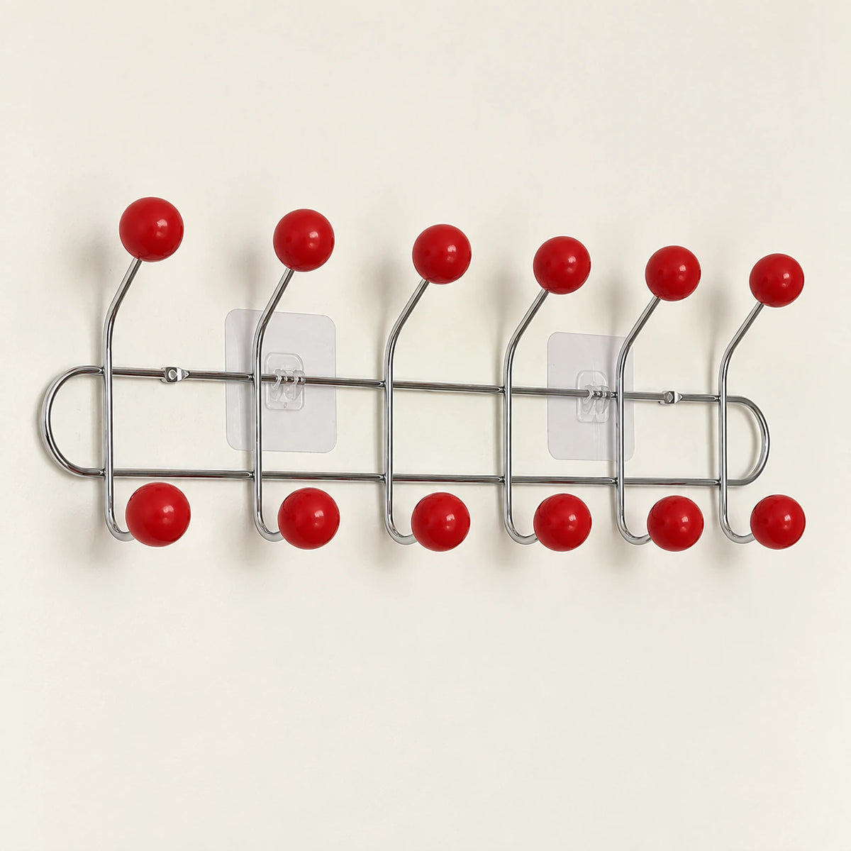 Crochet mural adhésif rouge L - 49 cm : vue complète sur fond clair