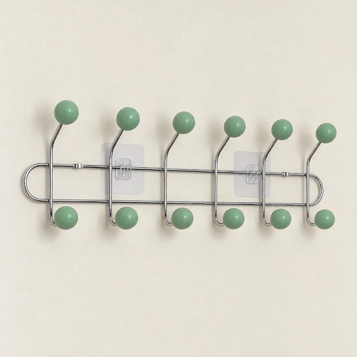 Crochet mural adhésif vert menthe L - 49 cm : vue complète sur fond clair