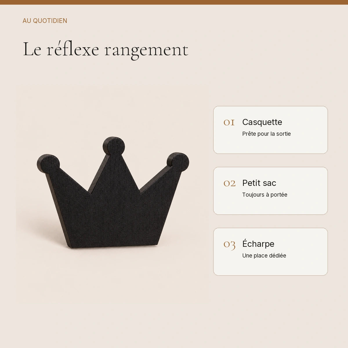 Crochet mural en bois motif Couronne noire pour chambre enfant – idées pour ranger les accessoires enfant