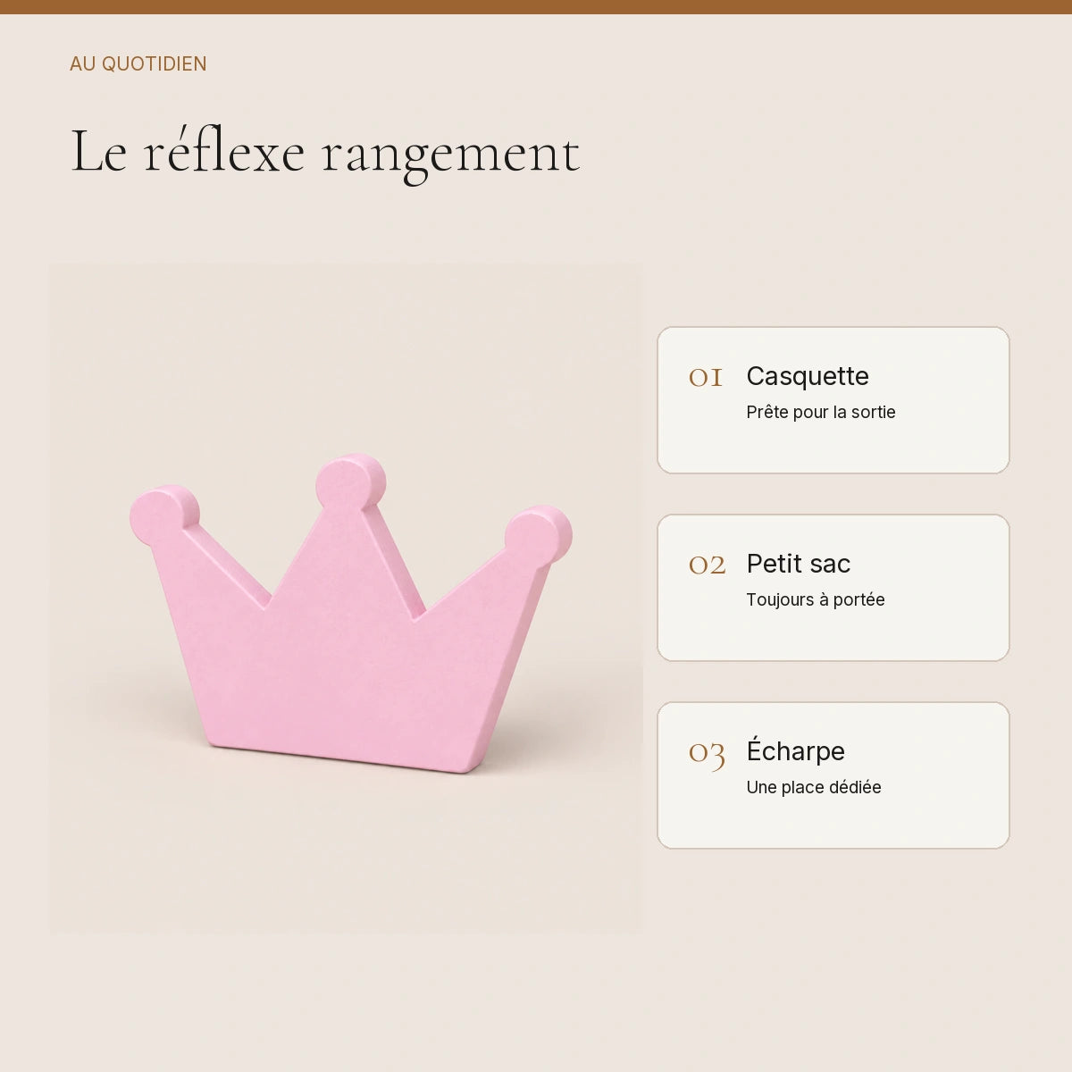 Crochet mural en bois motif Couronne poudrée pour chambre enfant – idées pour ranger les accessoires enfant