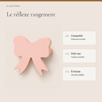 Crochet mural en bois motif Noeud poudré pour chambre enfant – idées pour ranger les accessoires enfant