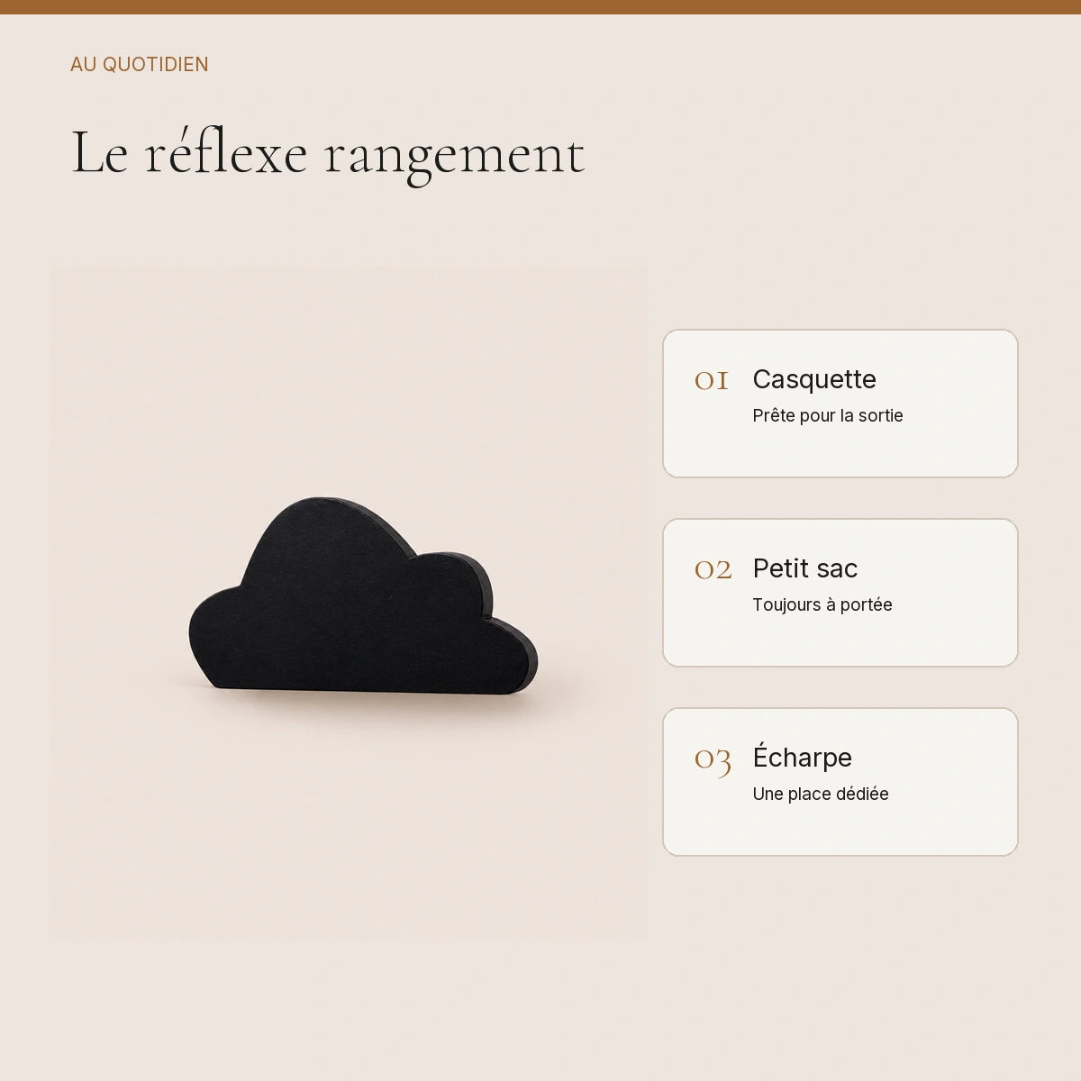Crochet mural en bois motif nuage noir à base droite pour chambre enfant – idées pour ranger les accessoires enfant