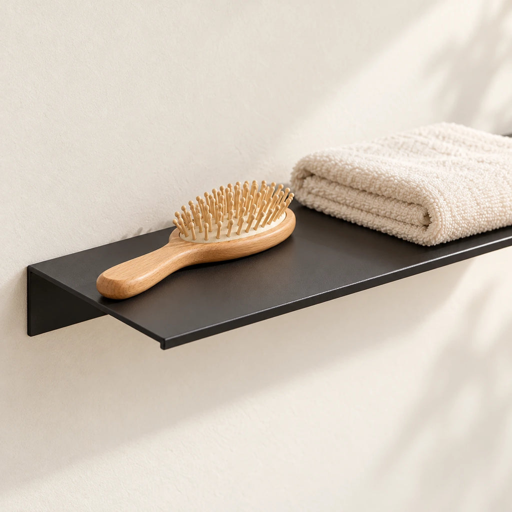 Étagère salle de bain aluminium noire 40 cm : finition et accessoires en situation