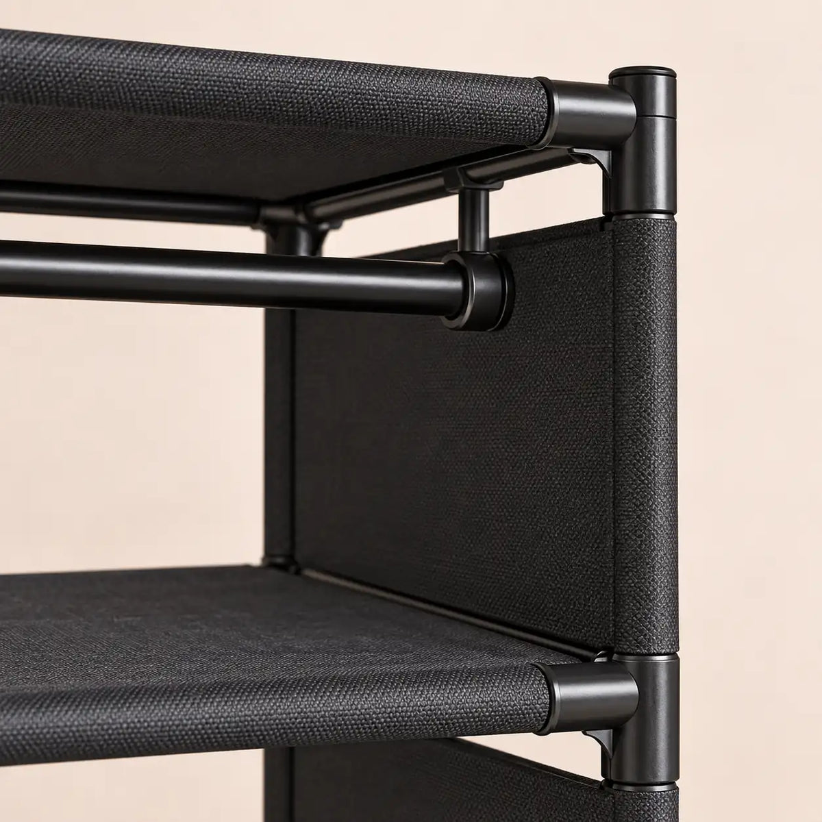 Penderie noire 2 colonnes 95 cm métal - detail des finitions