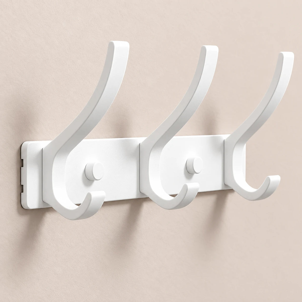 Crochet mural pliant blanc 3 crochets aluminium, porte-manteau mural blanc : détail du crochet pliant en aluminium