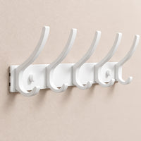Crochet mural pliant blanc 5 crochets aluminium, porte-manteau mural blanc : détail du crochet pliant en aluminium