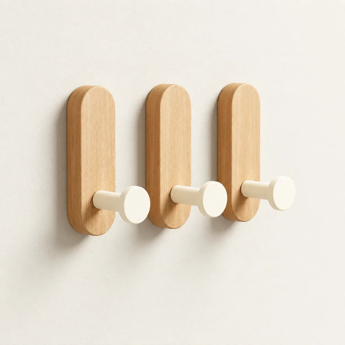 Patère bois adhésive bois clair et crème, lot de 3 : vue principale