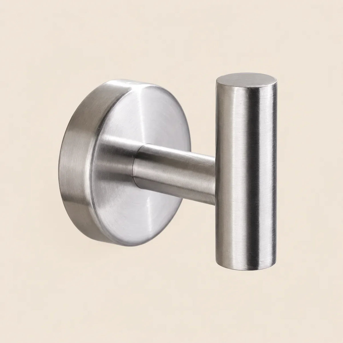Patère design inox brossé en inox à vis : forme du crochet en T