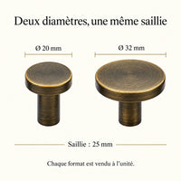 Patère laiton bronze vieilli ronde 32 mm : comparaison des diamètres 20 et 32 mm