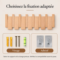 Fixation de la patère hêtre naturel clair 6 crochets : vissage ou adhésif selon le support.