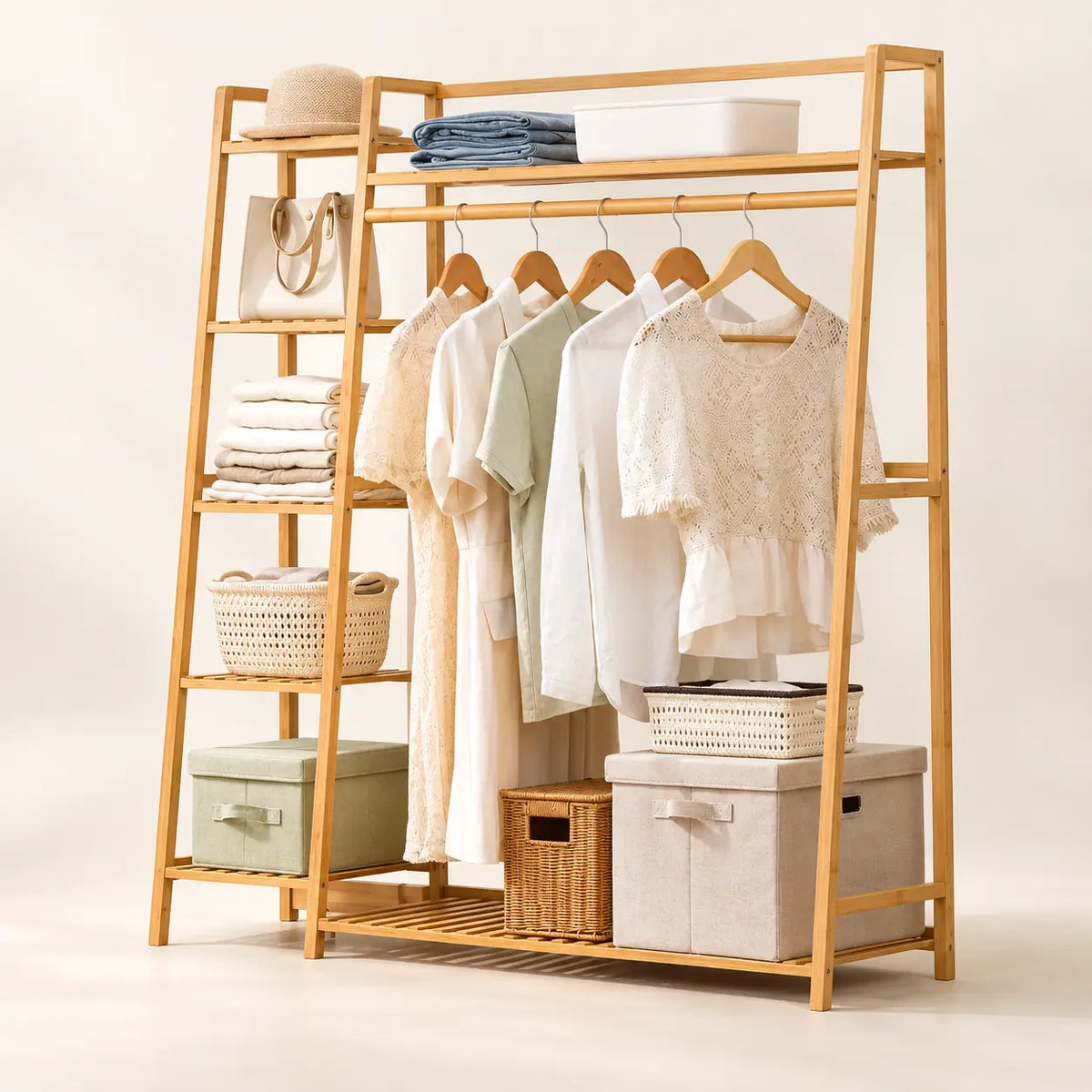 Penderie ouverte en bambou naturel simple 130 cm : vue principale du meuble