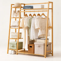 Penderie ouverte en bambou naturel simple 130 cm : vue de trois quarts de la structure