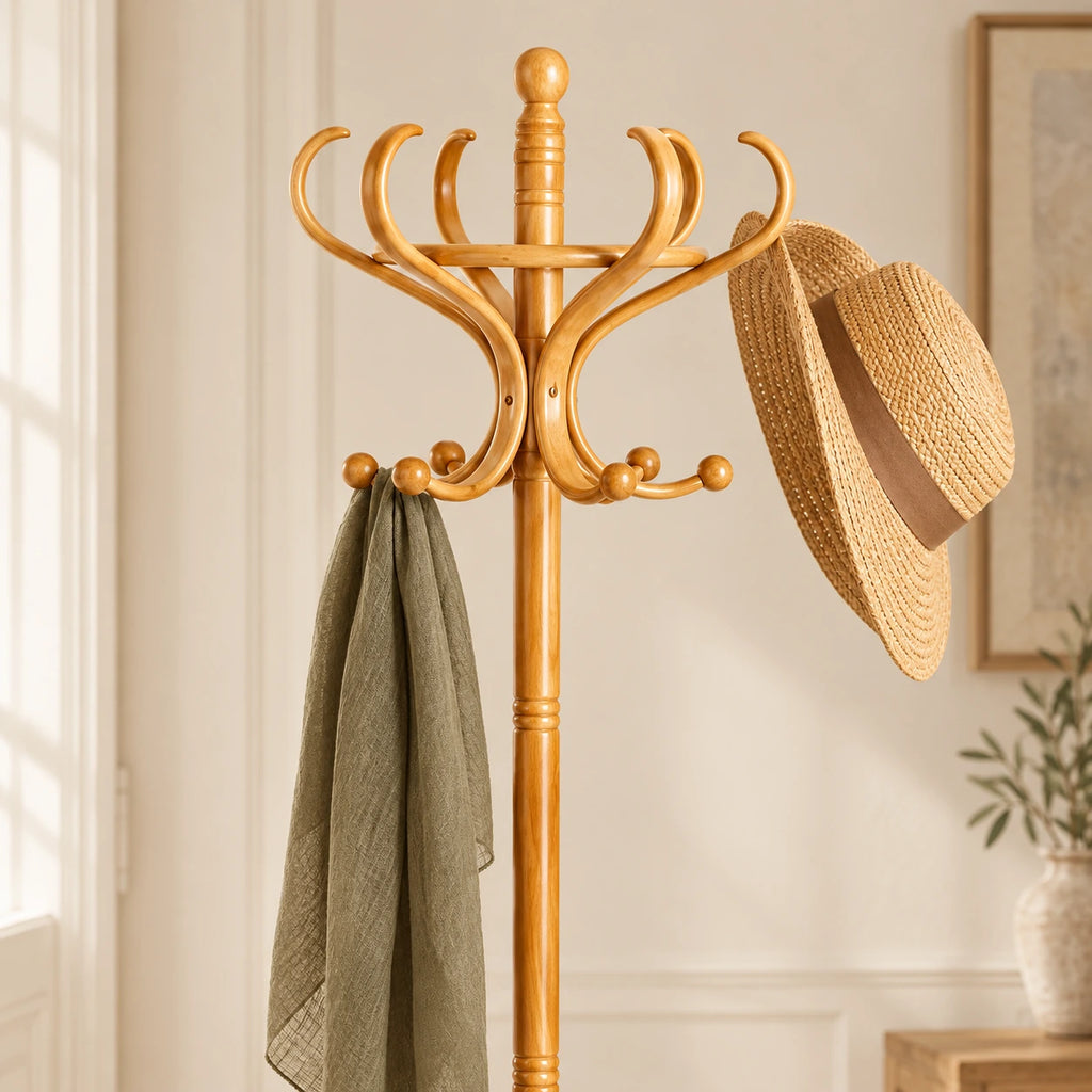 Porte-manteau perroquet bois clair 182 cm : finition et accessoires en situation