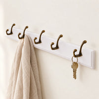 Porte-manteau mural en pin blanc, 5 crochets, 48 cm : utilisation