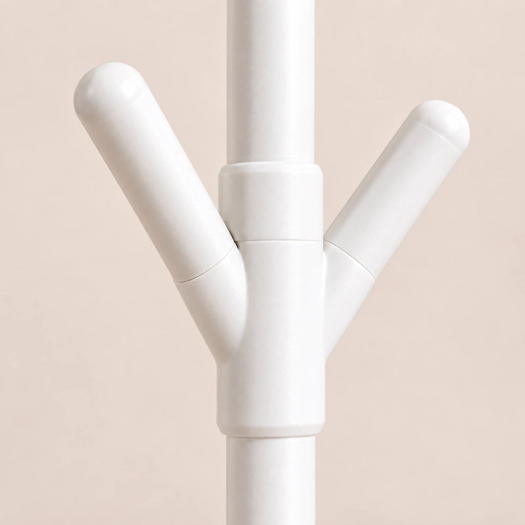 Porte-manteau sur pied blanc 9 crochets arbre - détail de la structure et des finitions