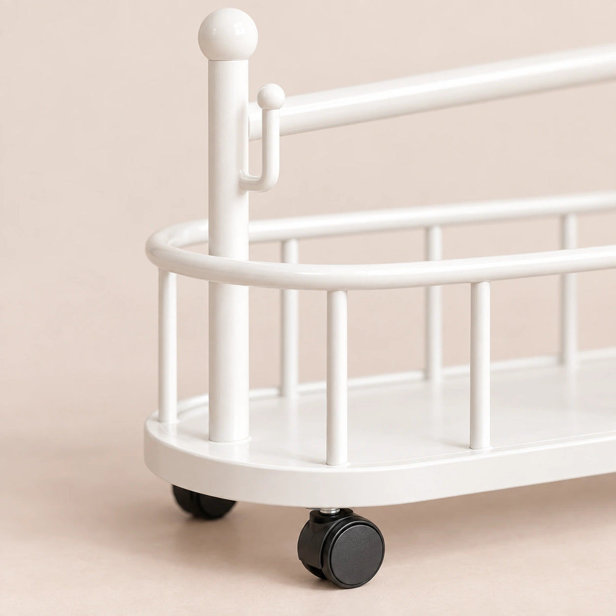 Porte-manteau sur pied métal blanc 60 cm - portant à roulettes - détail de la structure et des finitions